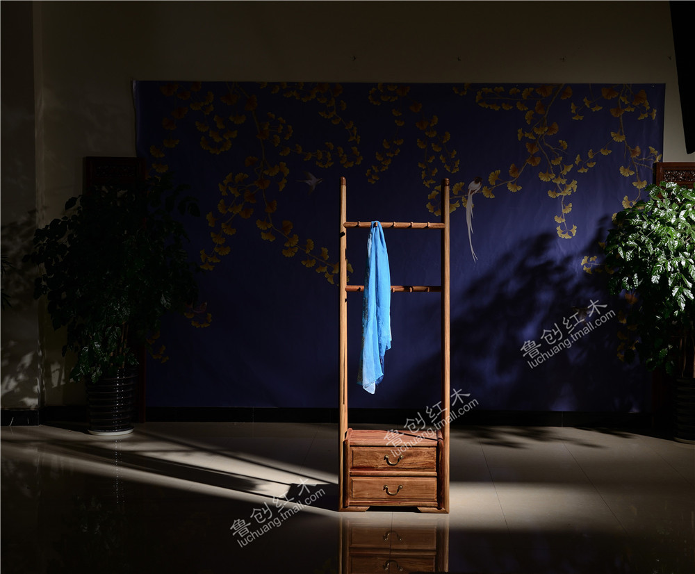 春曉?xún)沙橐旅奔?>
											</a>
											<p><a href=